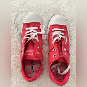 CONVERSE Women’s chuck Taylors All star - 10